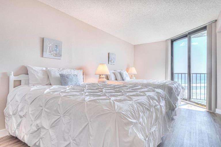 Ocean Trillium 803 - A 1 Bedroom Condo With Beautiful Ocean Views - Ferienwohnung New Smyrna Beach
