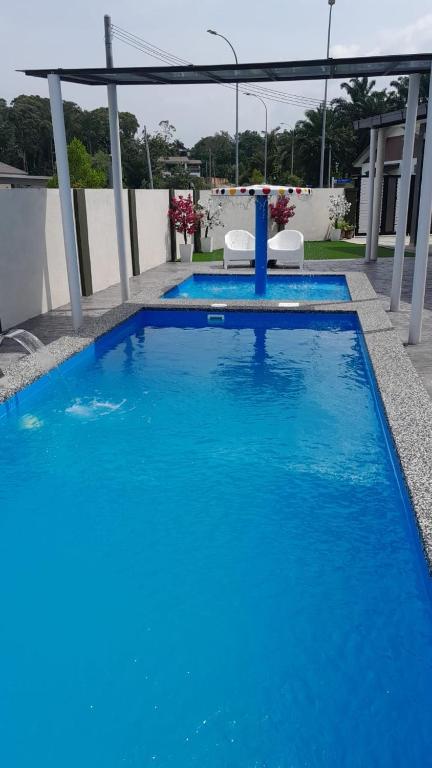 LaRinDa Teluk Kemang Private Pool - Islamic - B&B Port Dickson