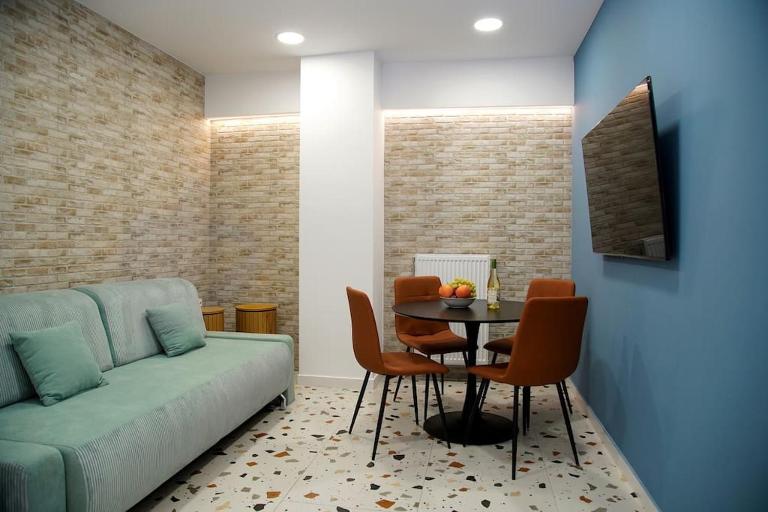 Modern Style Suite VIPGreece - B&B Athens