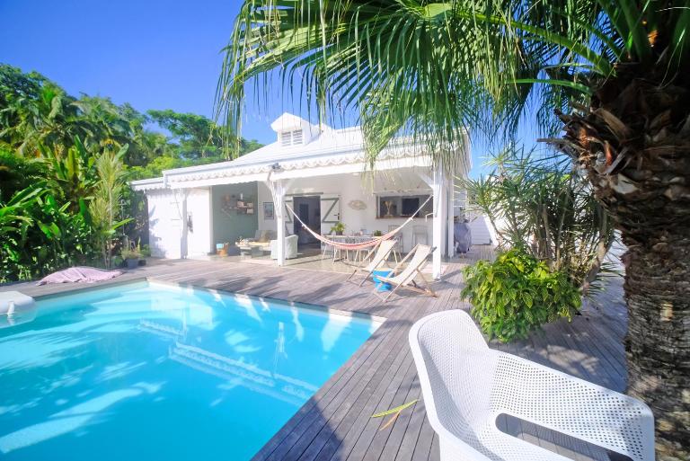 Villa créole pour 6 avec piscine - Chambres d'hôtes Saint-François