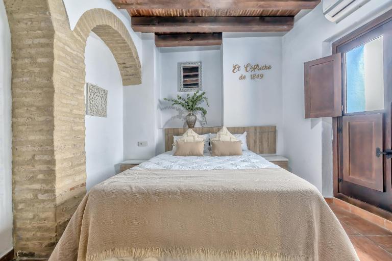 El Capricho de 1849 & Parking - B&B Córdoba