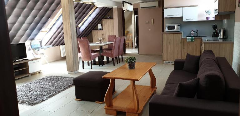 Szabó Lux Apartman - Chambres d'hôtes Sárvár