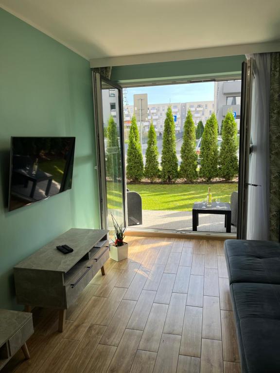2 Tyskie Apartamenty z prywatnym ogródkiem - B&B Tychy