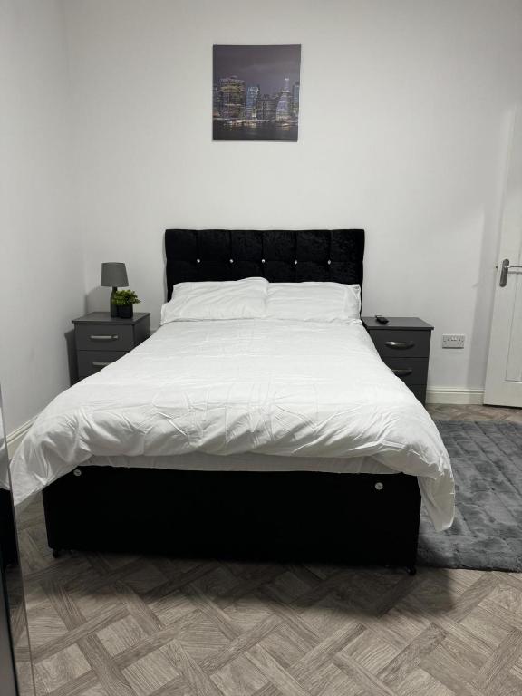 1 bedroom kitchen Flat - Ferienwohnung Nottingham