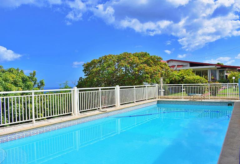 Lauramar Avocado - Vue Mer et Montagne - B&B Le Morne aux Bœufs