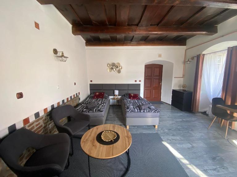 Vila Lucia - Apartmán 2 - Bed and Breakfast Pilsen