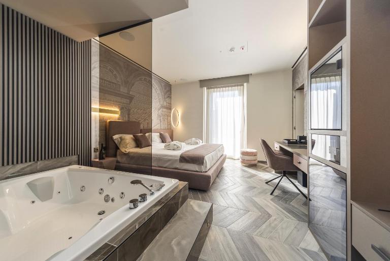 Tritone Luxury Suites Piazza del Popolo - Chambres d'hôtes Rome