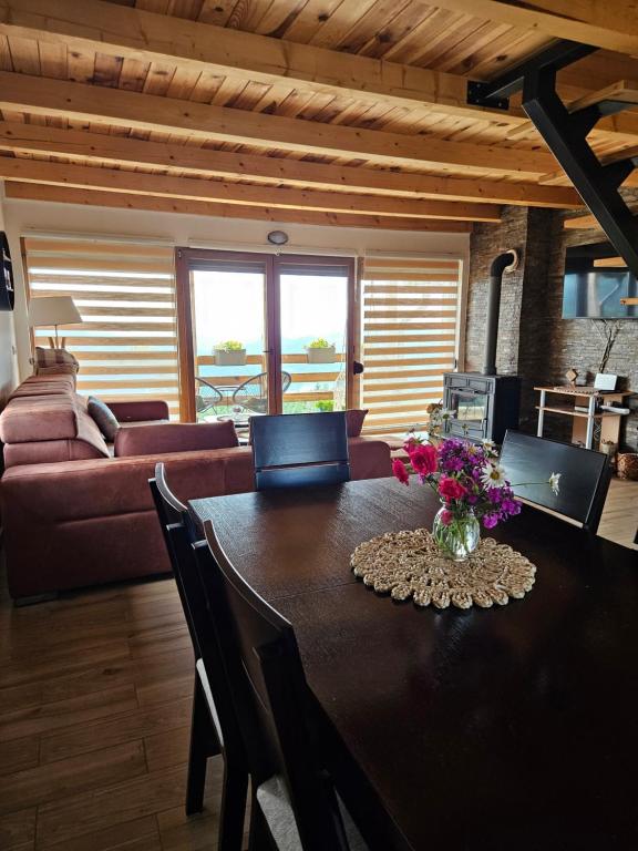 Brvnara “Vidik Breg” - Bed and Breakfast Zaglavak