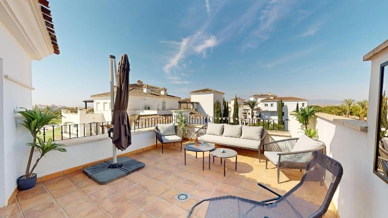 Penthouse Rosa - A Murcia Holiday Rentals Property - B&B Roldán