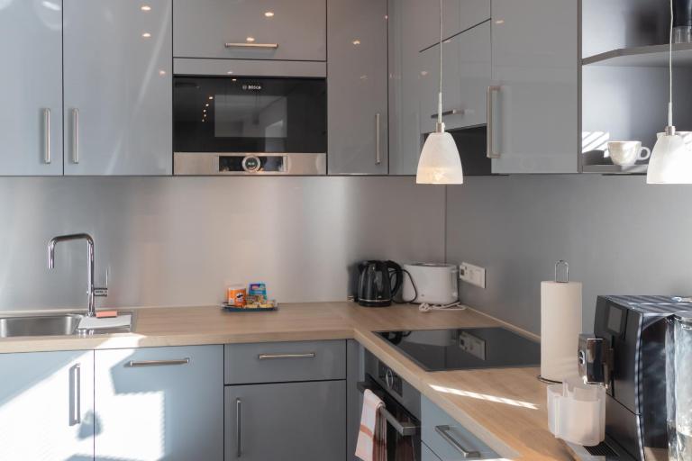 #1 Ferienwohnung Hochparterre - B&B Friedrichshafen