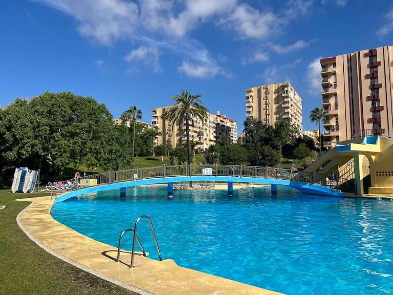 Apartment in Benalmadena - Bed and Breakfast Benalmádena