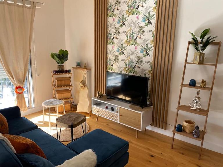Vue dégagée au calme dernier etage - Chambres d'hôtes Mérignac