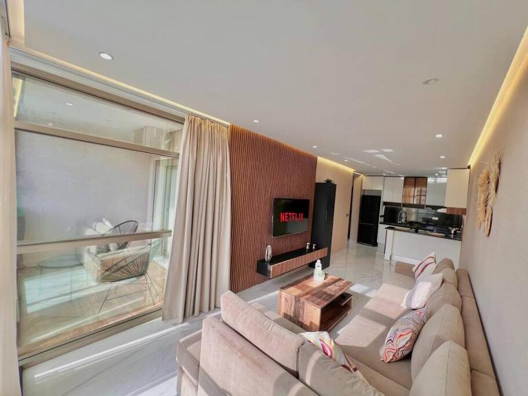 Marina Sea View 81 - Ferienwohnung Tanger