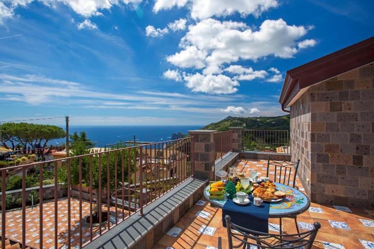 VillaCrapolla Amalfi Coast - B&B Massa Lubrense