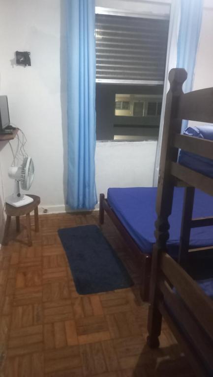 Apartamento Kitnet pé na areia centro de Mongagua - Ferienwohnung Mongaguá