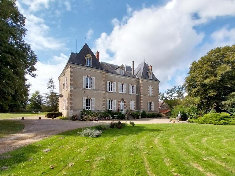 Le manoir d'Estiveaux - Chambres d'hôtes Le Châtelet