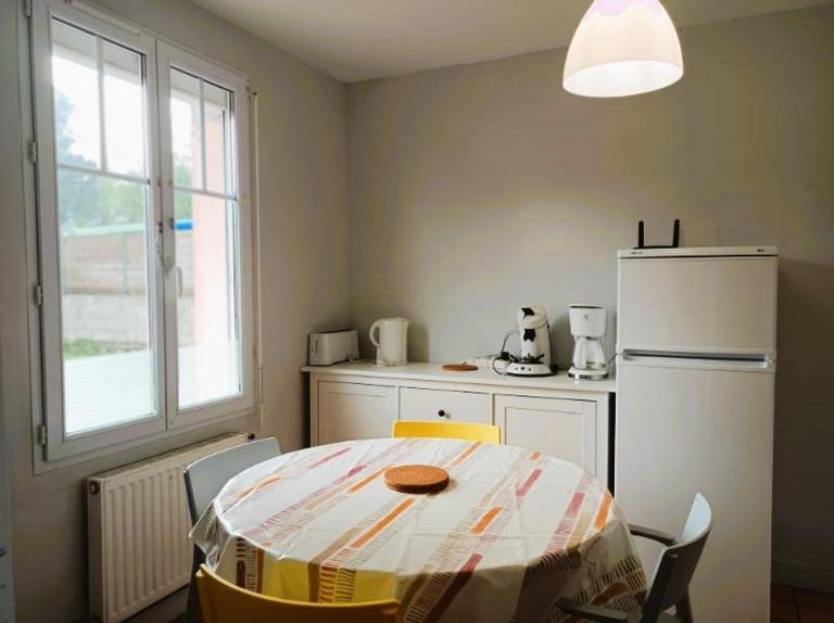 Appartement à 20m de la plage de Tourony à TREGASTEL - Ref 408 - B&B Trégastel