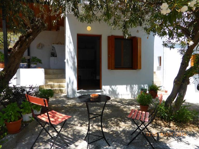 Δωμάτιο με ησυχία και θέα - Ferienwohnung Skópelos