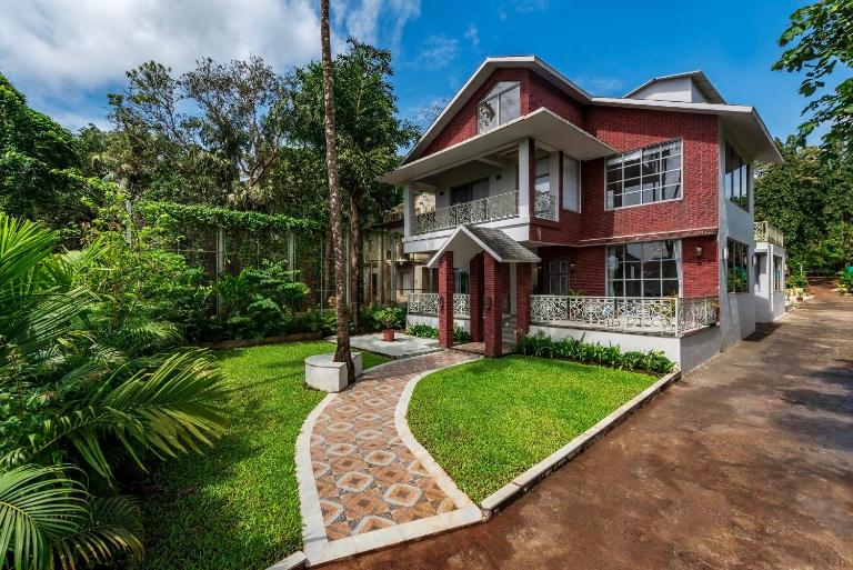 SaffronStays Magnolia - 3BHK Moira Goa Villa with Pool & Games Room - Ferienwohnung Bardez