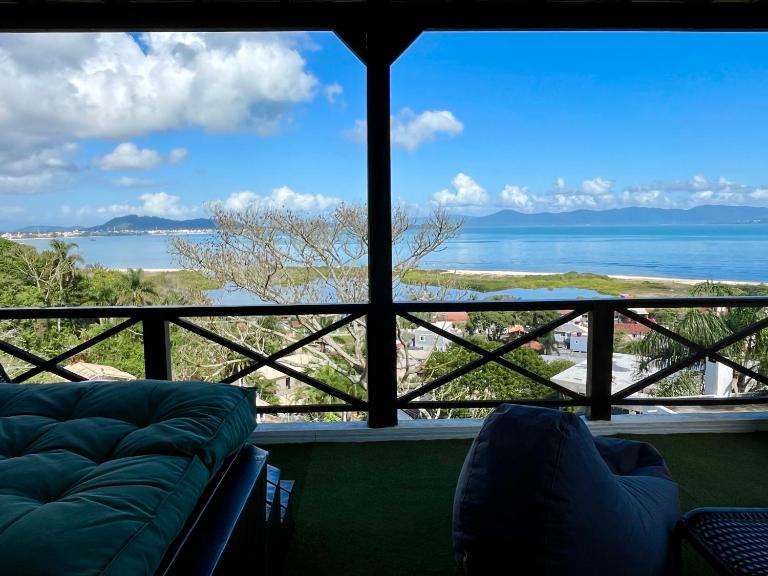 Top Casa - Jacuzzi com vista mar - Entre Ponta das Canas e Cachoeira - B&B Florianópolis