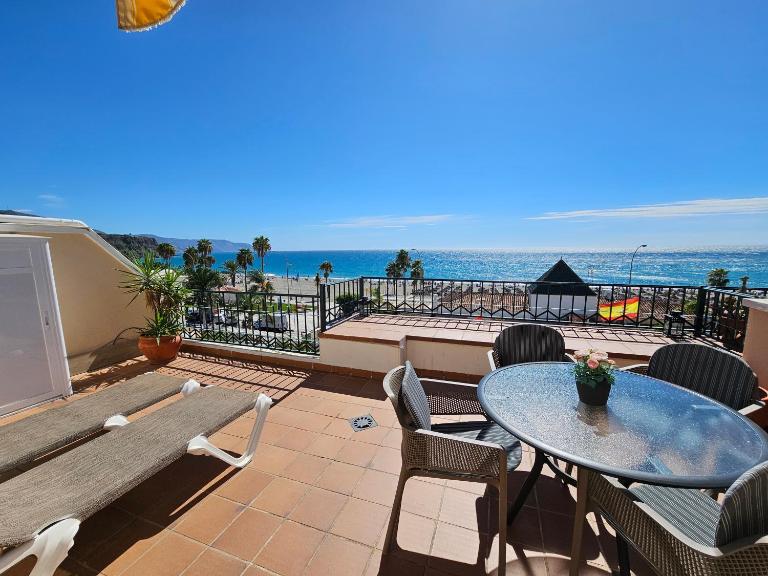 EDIFICIO SOL - B&B Nerja