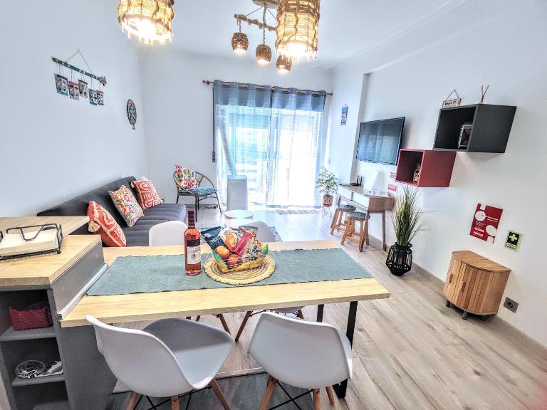 Sardine Beach House - Sea View - B&B Costa de Caparica