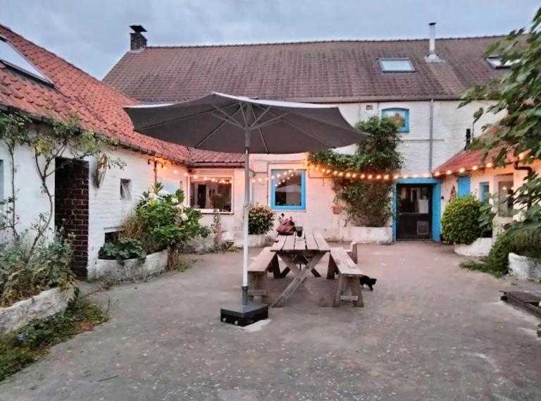 Hanami - studio - B&B Zwalm