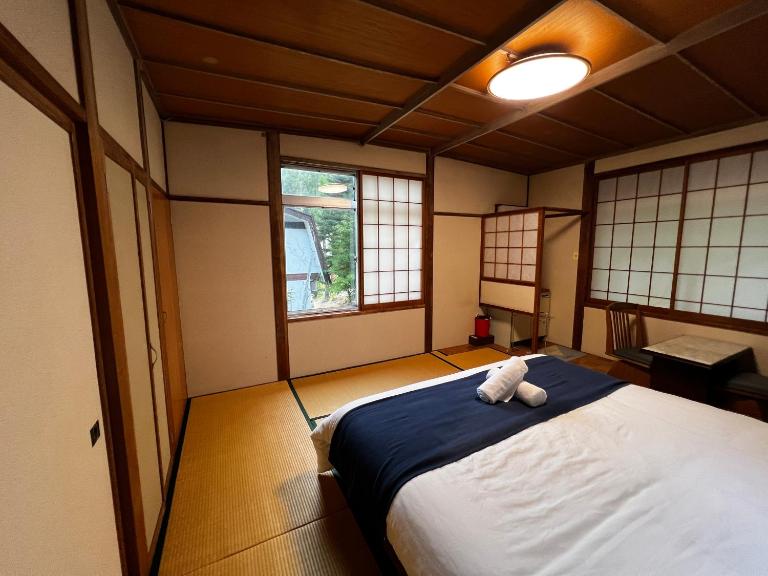sneaky peaks - B&B Hakuba