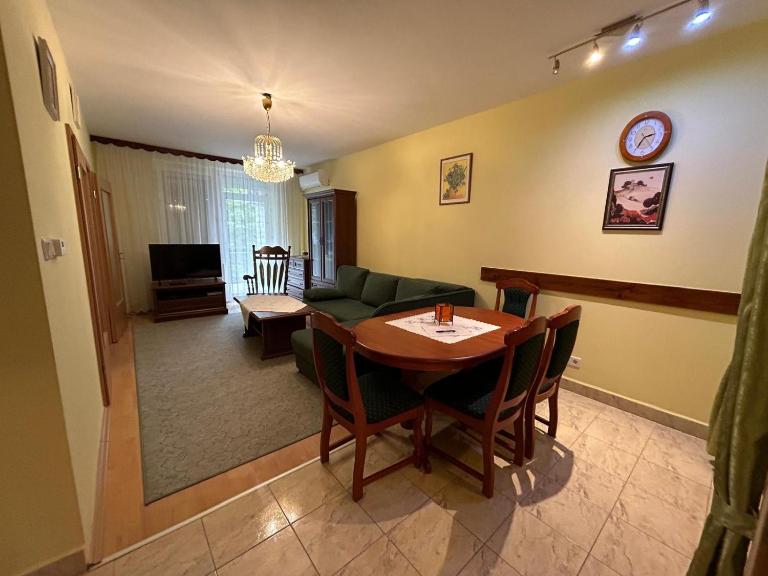 Rehab Apartment VIP - Bed and Breakfast Hévíz