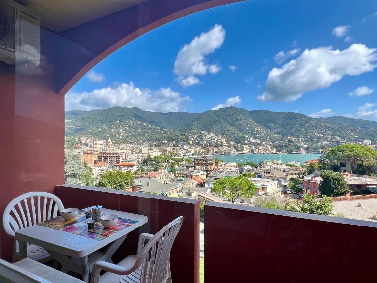Eurotel 405 - B&B Rapallo