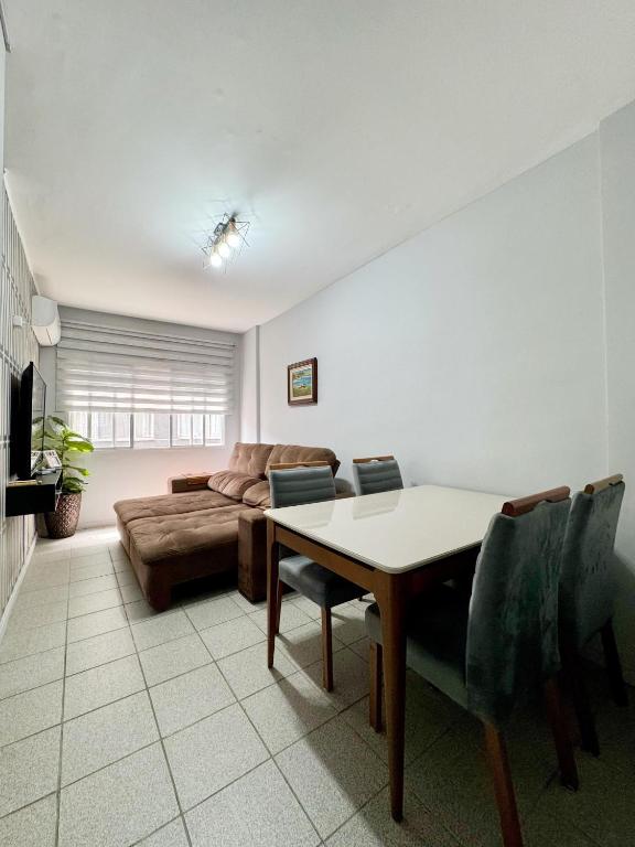 Apto Enseada Guarujá 10 minutos da Praia - Ferienwohnung Guarujá