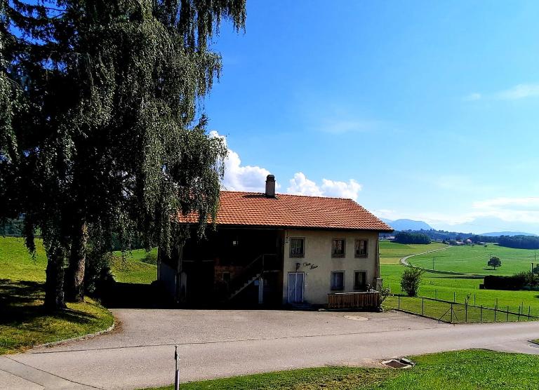 appartement de campagne seul - Ferienwohnung Ursy
