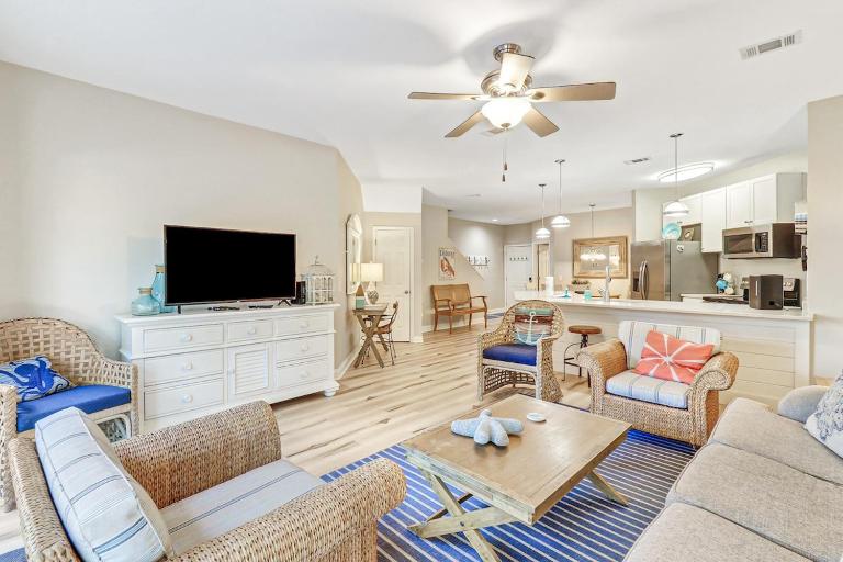 Pet Friendly 3 Bed 3 Bath #3 Ocean Breeze Villa - B&B Hilton Head