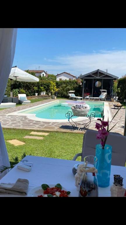 Rossodisera - B&B Sarzana