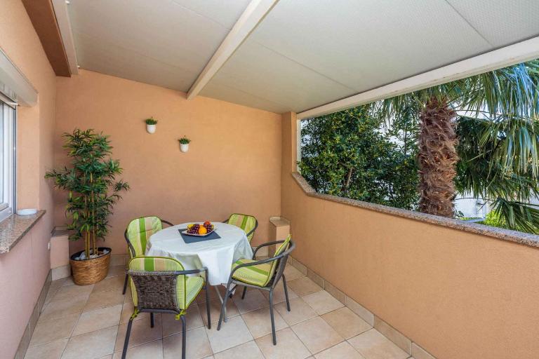 Apartment in Crikvenica 45056 - B&B Cirquenizza