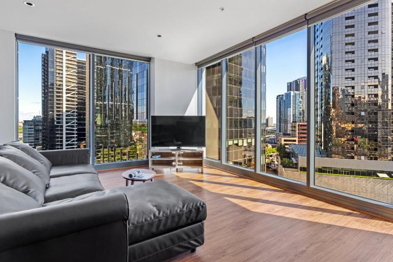 Modern Nomads Waterfront Southbank Sanctuary by the Yarra River - Chambres d'hôtes Melbourne