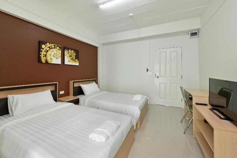 B32 Apartment - Chambres d'hôtes Bang Na