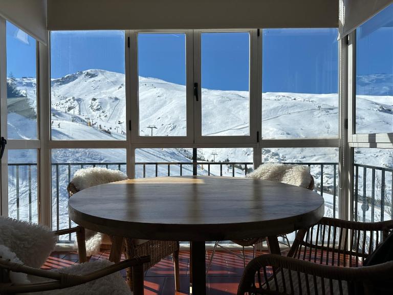 Luxury Apartment Zona baja - Ferienwohnung Sierra Nevada