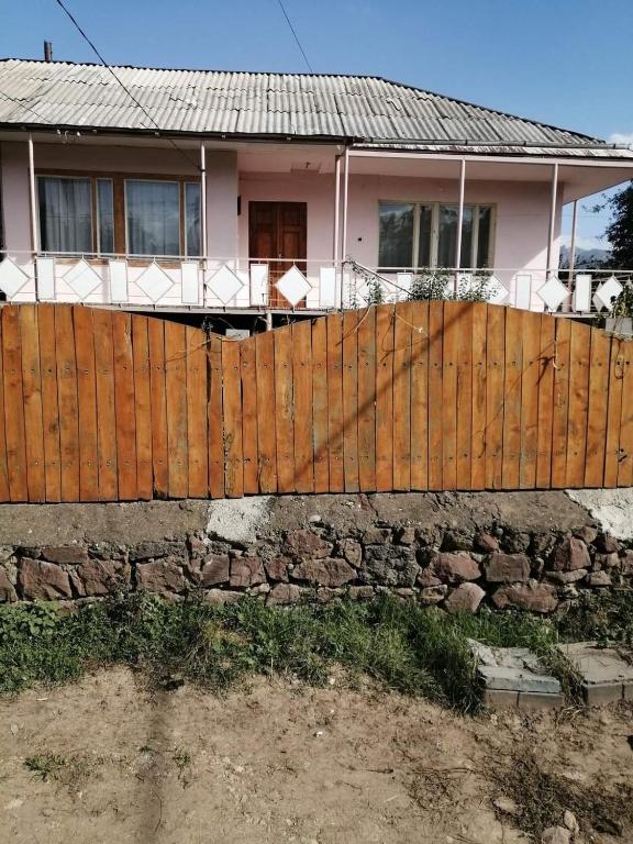 Guesthouse in Dsegh Հյուրատուն Դսեղում - B&B Dsegh