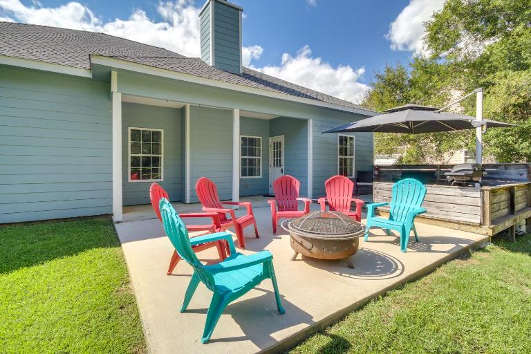 < 1 Mi to Beach - Home w/ Deck & Yard in Waveland! - B&B Waveland