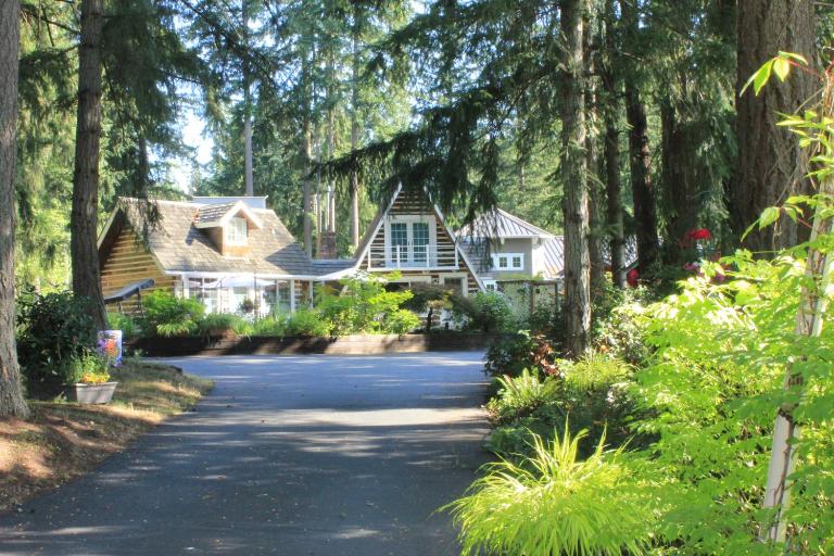 Entire cabin inside city limit - Bed and Breakfast Mint Grove