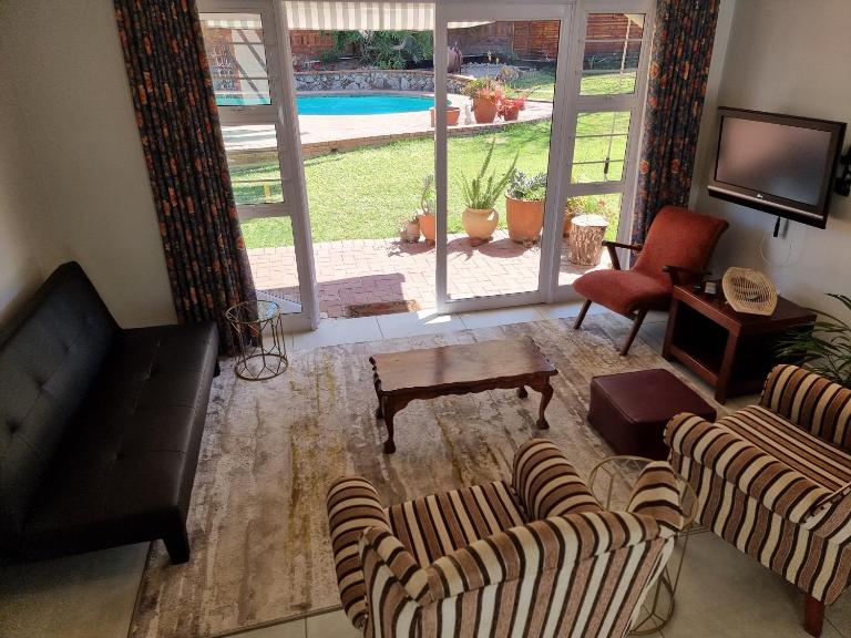 Coconut Cottage - B&B Randpark