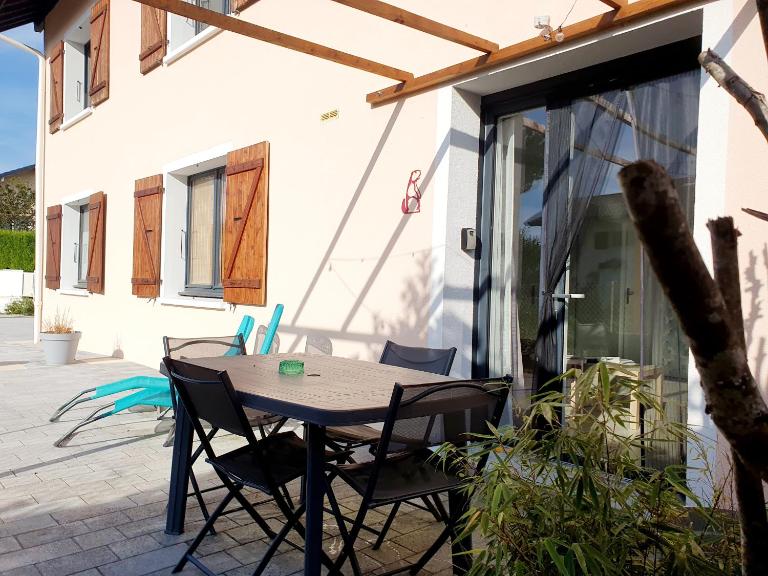 LA PIERRINA - Marmotte - Appart 3 étoiles - Bed and Breakfast Aix-les-Bains