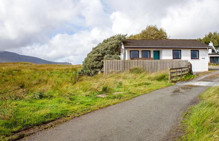 Loch Mealt View - B&B Culnacnoc