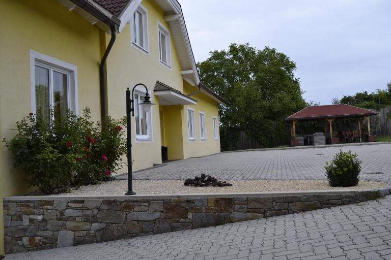 Pension Familie Dunkl - B&B Dietmannsdorf