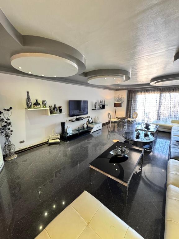 Ain Sokhna 5-bedroom Luxury Villa - Porto Sokhna - Ferienwohnung Al ‘Ayn as Sukhnah