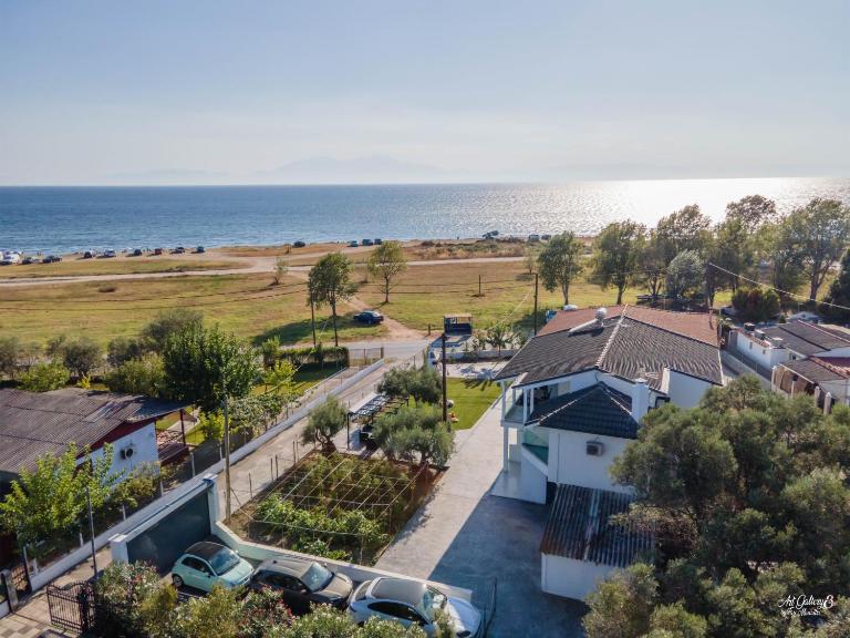 Iraklia Sea View - B&B Néa Irákleia