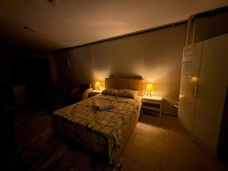 Çelik Rezidans Konaklama Apart - Bed and Breakfast Uşak