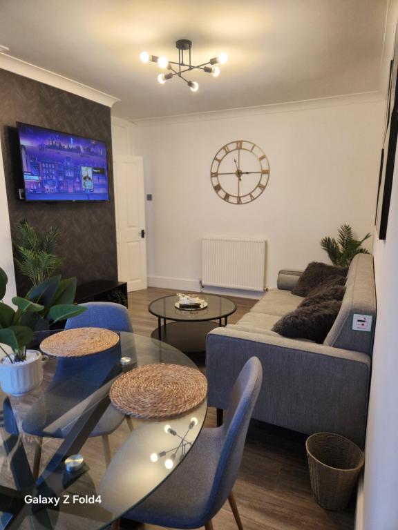 Cozy 2 bedroom Home Near Bham Airport & NEC - B&B Birmingham