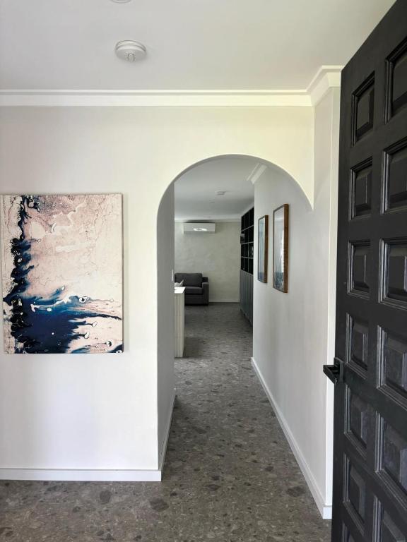 Versatile summer beach house or cosy winter retreat! - B&B Mandurah